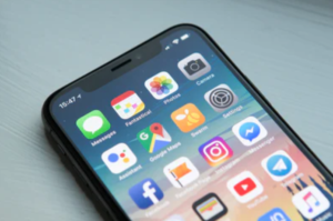 iPhone